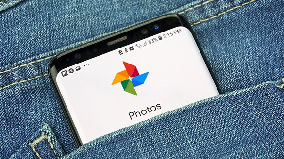 Google Foto, arriva la ricerca con AI Gemini accanto a quella classica