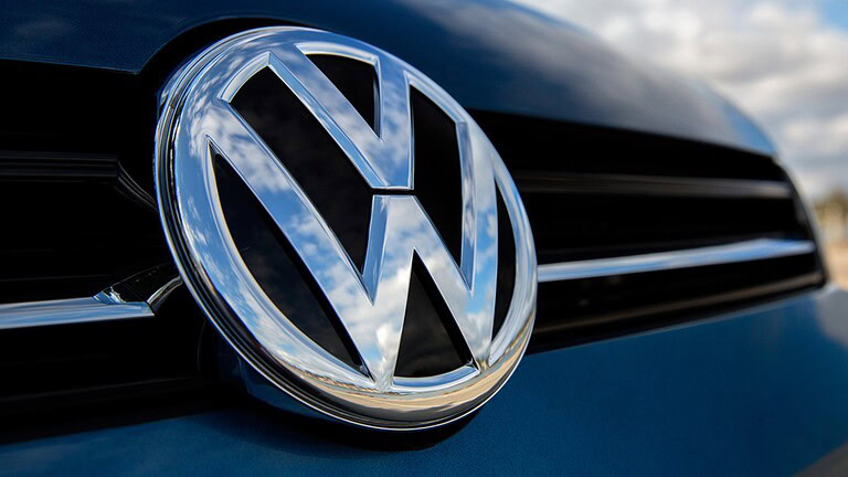 Furto stemma Volkswagen: il vero bottino è il radar ADAS