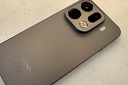 Oppo A7 Pro Max: batteria da 10.000mAh e ricarica 80W