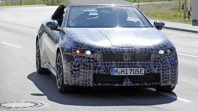 BMW i4 Cabrio elettrica: le prime foto spia da Monaco