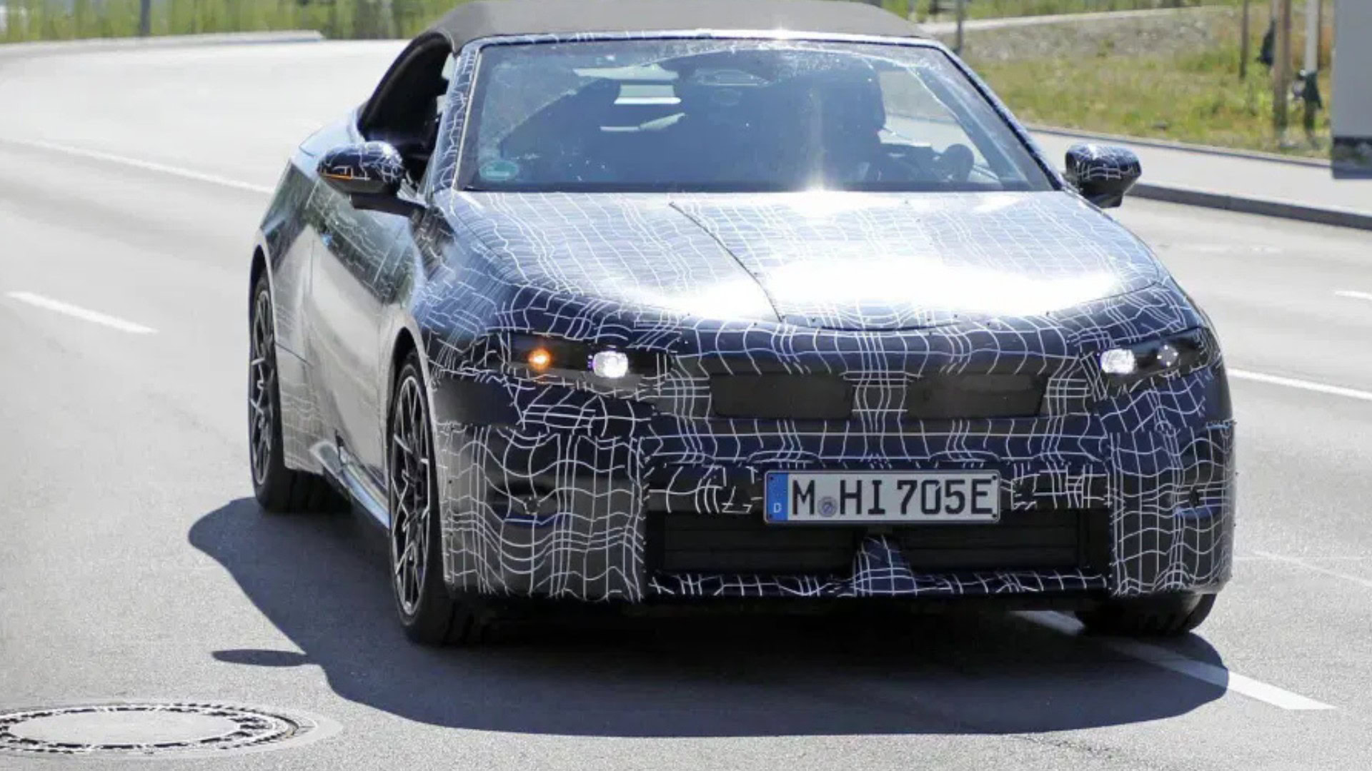 BMW i4 Cabrio elettrica: le prime foto spia da Monaco