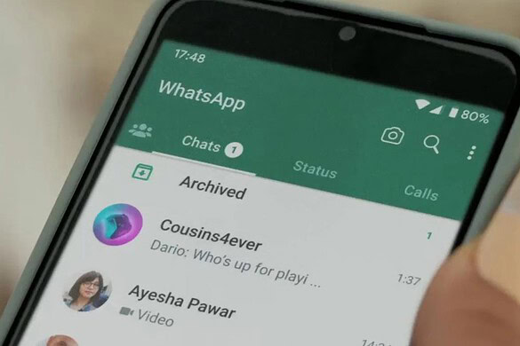 WhatsApp, reazioni personalizzabili in arrivo ma solo a pagamento