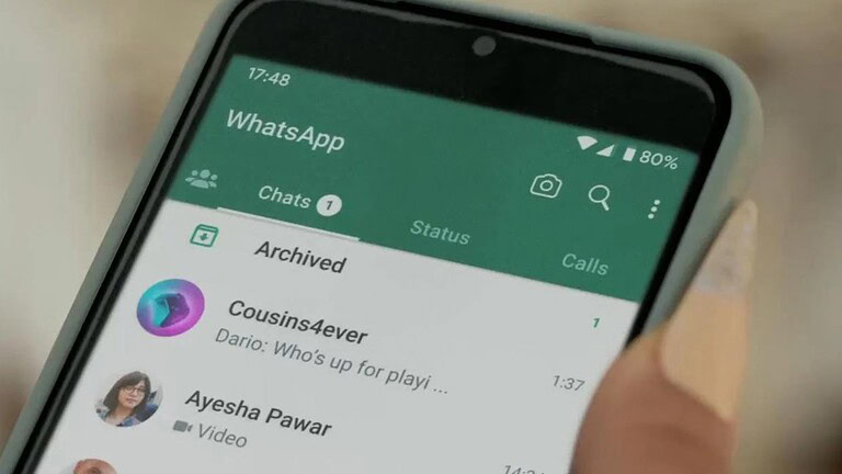 WhatsApp, reazioni personalizzabili in arrivo ma solo a pagamento