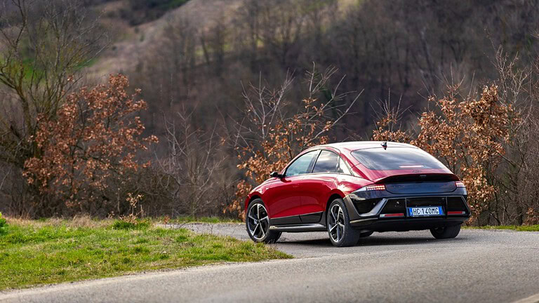Hyundai IONIQ 6 N Line ora disponibile in Italia: prezzi e dettagli