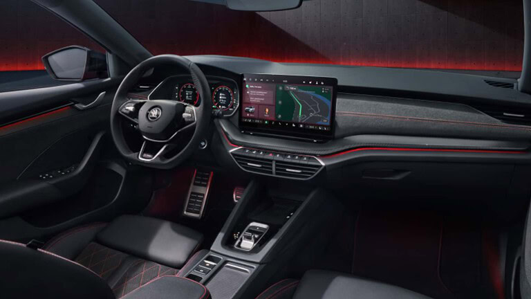 Skoda Octavia 2027: restyling con nuovo frontale e più tecnologia