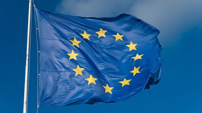 Verifica età online, un milione di firme contro l'obbligo in Europa