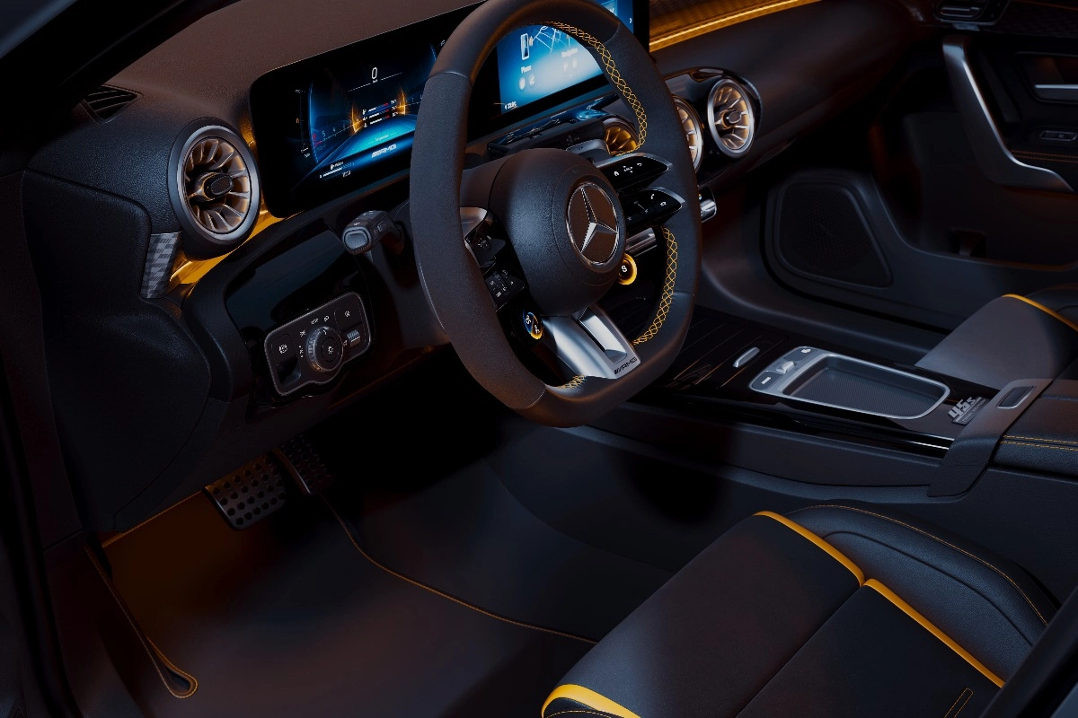 Mercedes-AMG A 45 S - caratteristiche Mercedes-AMG-A-45-S-4MATIC-1