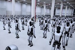 Robot umanoidi al confine Cina-Vietnam: UBTech schiera il Walker S2