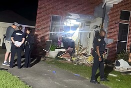 Tesla Model 3 sfonda una casa: i dati smentiscono il conducente