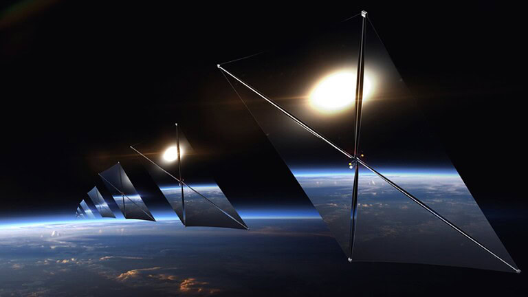 Satellite specchio