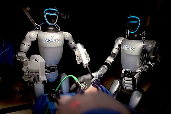 Robot umanoidi rimuovono la cistifellea: la svolta della chirurgia a distanza
