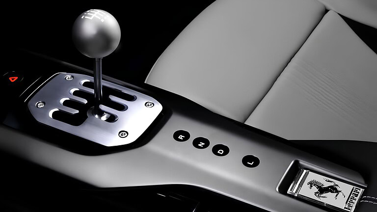 Ferrari 12Cilindri Manuale