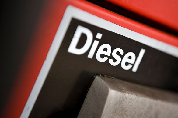 Auto diesel al collasso in Italia: crollo storico nel 2026, i numeri
