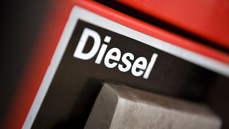 Auto diesel al collasso