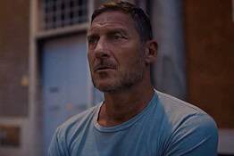 Totti diventa Spider-Man nel nuovo spot di Brand New Day