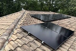 Inverter solari cinesi nel mirino della Germania: cosa rischia la rete
