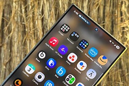 Samsung Galaxy, le 8 app inutili che puoi disinstallare subito