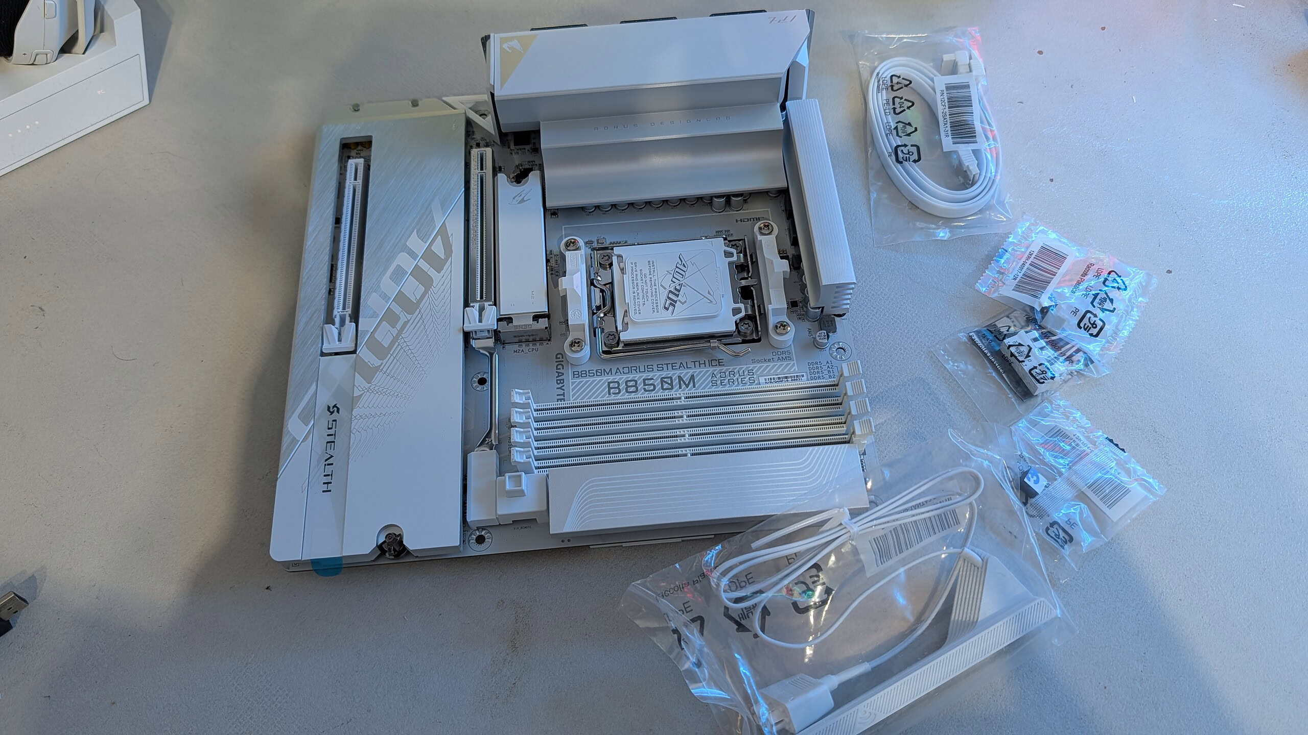 Gigabyte B850 AORUS ELITE WIFI7 - dettaglio Gigabyte B850 AORUS ELITE WIFI7 - dettaglio
