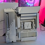 GIGABYTE B850 AORUS STEALTH ICE