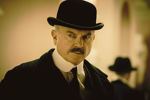 Sam Neill morto a 78 anni, il tributo del cast di Peaky Blinders