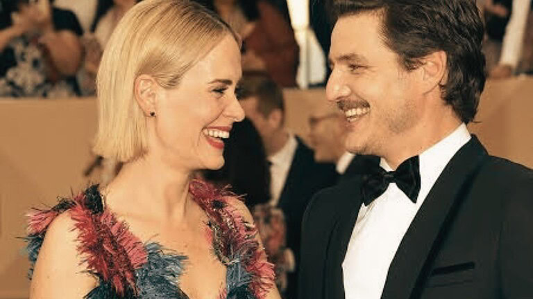 Pedro Pascal Sarah Paulson