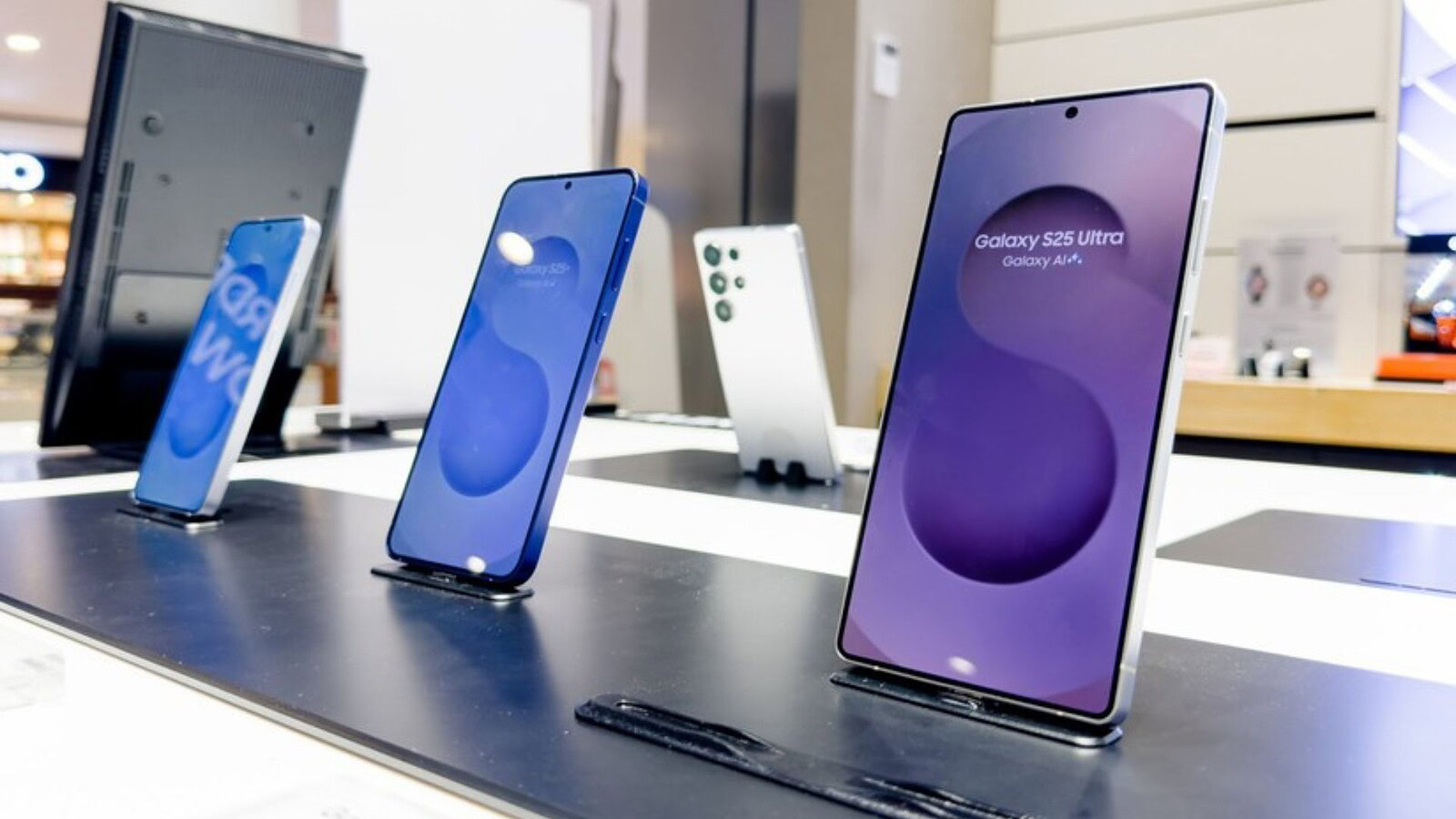 Samsung Galaxy S26, boom di vendite: 3 milioni in 117 giorni