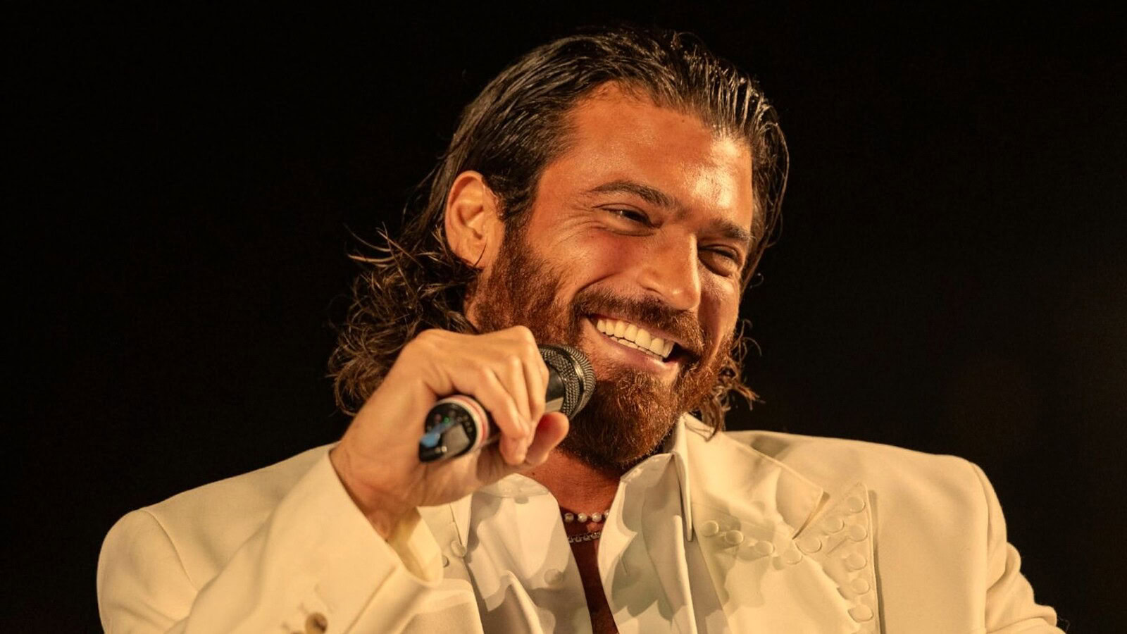 Can Yaman avvocato