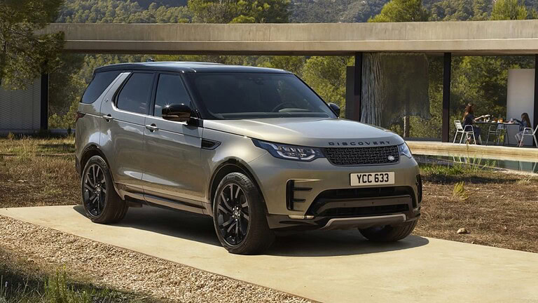 Land Rover Discovery Landmark: l'edizione che segna l'addio a 88mila euro