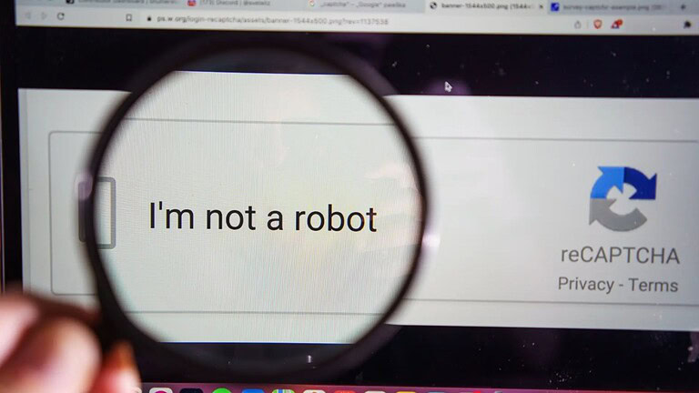 reCAPTCHA di Google aggirato in pochi giorni con una semplice foto