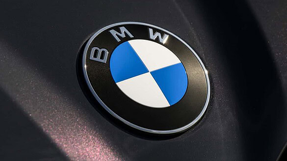 BMW fantasma in Russia: 145 SUV costruiti con pezzi avanzati e venduti a caro prezzo