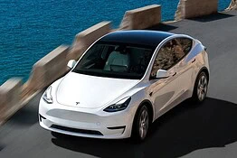 Tesla, consegne record nel Q2 2026 ma il titolo crolla in Borsa