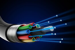Fibra ottica a nucleo cavo: record mondiale a 1,2 Tbit/s dalla Cina