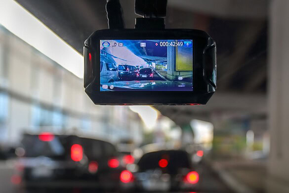 ADAS obbligatori dal 2026: come le videocamere cambiano la sicurezza in auto