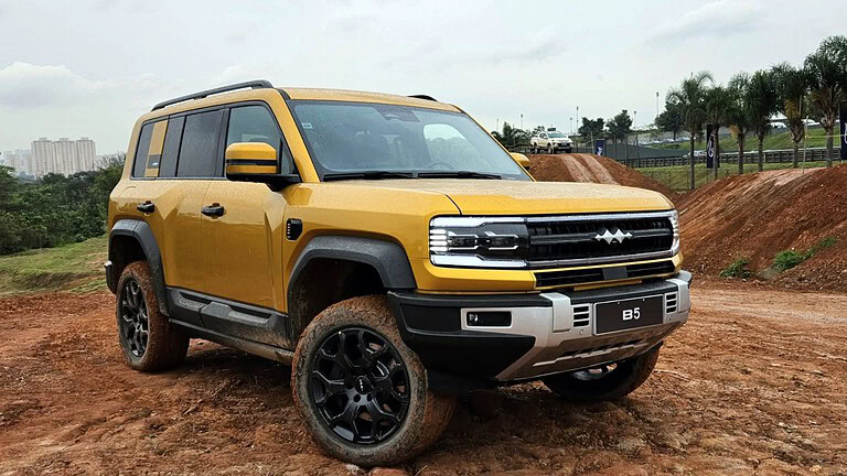 Denza BAO 5: il SUV ibrido cinese da 544 CV sfida l'Europa