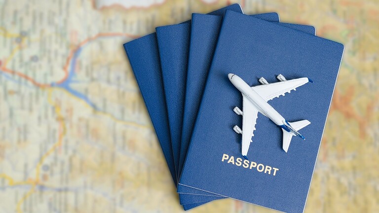 Carta d'identità cartacea addio: dal 2026 stop all'espatrio