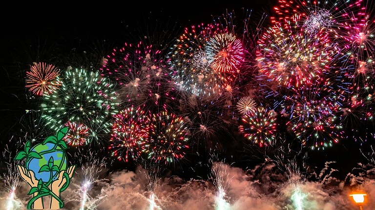 Fuochi d'artificio: inquinano meno dello street food secondo la scienza