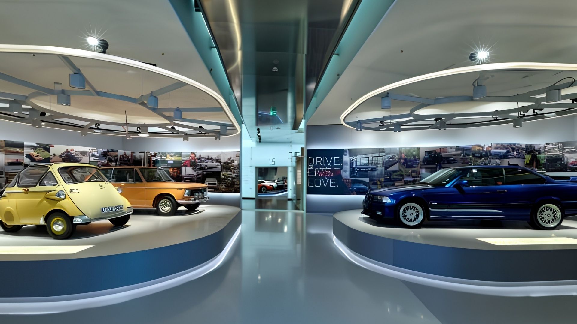 BMW salta il Salone di Parigi: ecco cosa c'è dietro