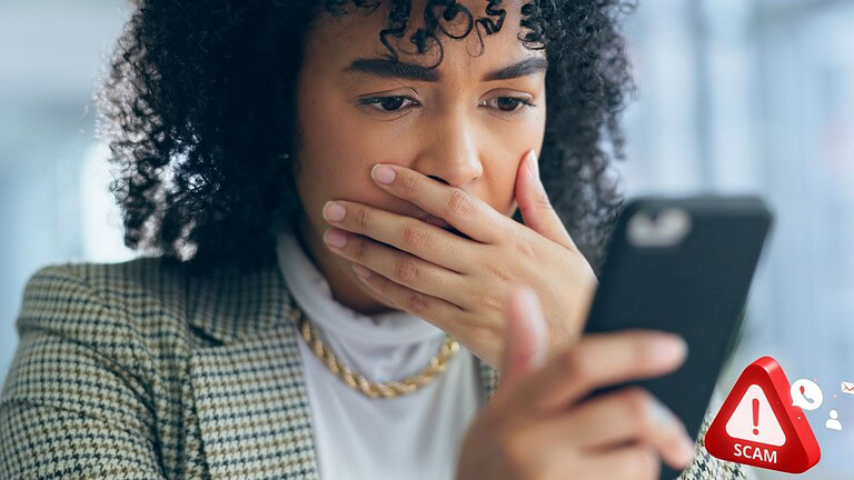 Chiamate mute, la nuova truffa che svuota il credito del telefono