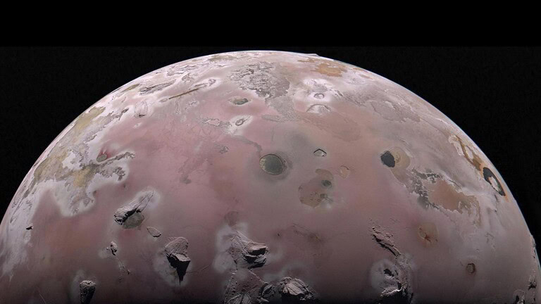 Sonda Juno svela Io, la luna più vulcanica del sistema solare
