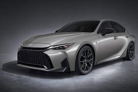 Lexus IS 500: l’ultima berlina con V-8 aspirato e affidabilità