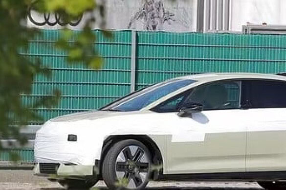Audi A2 e-tron: torna l’elettrica compatta, debutto il 7 settembre