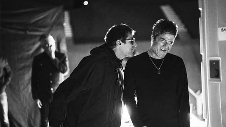Oasis, il documentario Disney sulla reunion: ecco il teaser trailer - documentario Oasis Disney