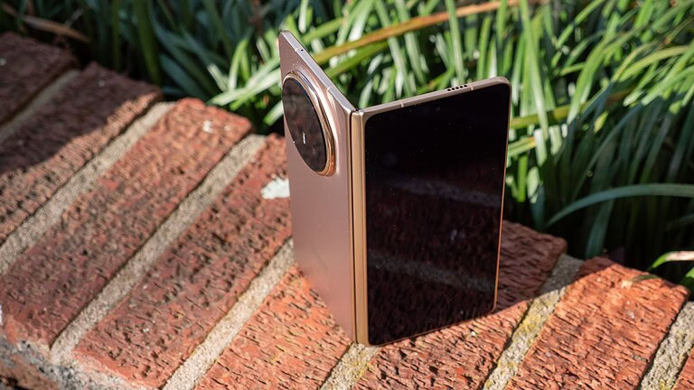 Honor, il nuovo foldable orizzontale avrà una batteria mai vista prima - foldable Honor batteria