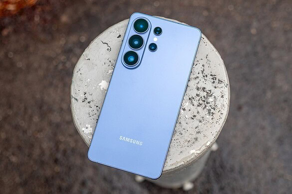 Galaxy S27, sensori Sony e batterie al silicio carbonio in arrivo
