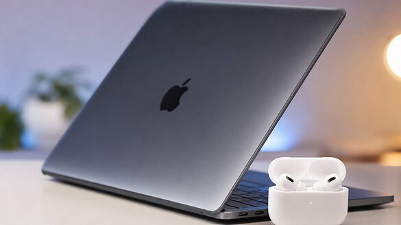 MacBook Pro M5 e AirPods Pro 3 crollano di prezzo col Black Friday di luglio