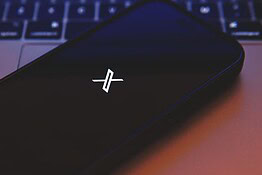 X lancia il nuovo video editor su iOS contro i contenuti riciclati