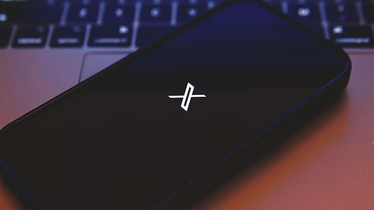 X lancia il nuovo video editor su iOS contro i contenuti riciclati