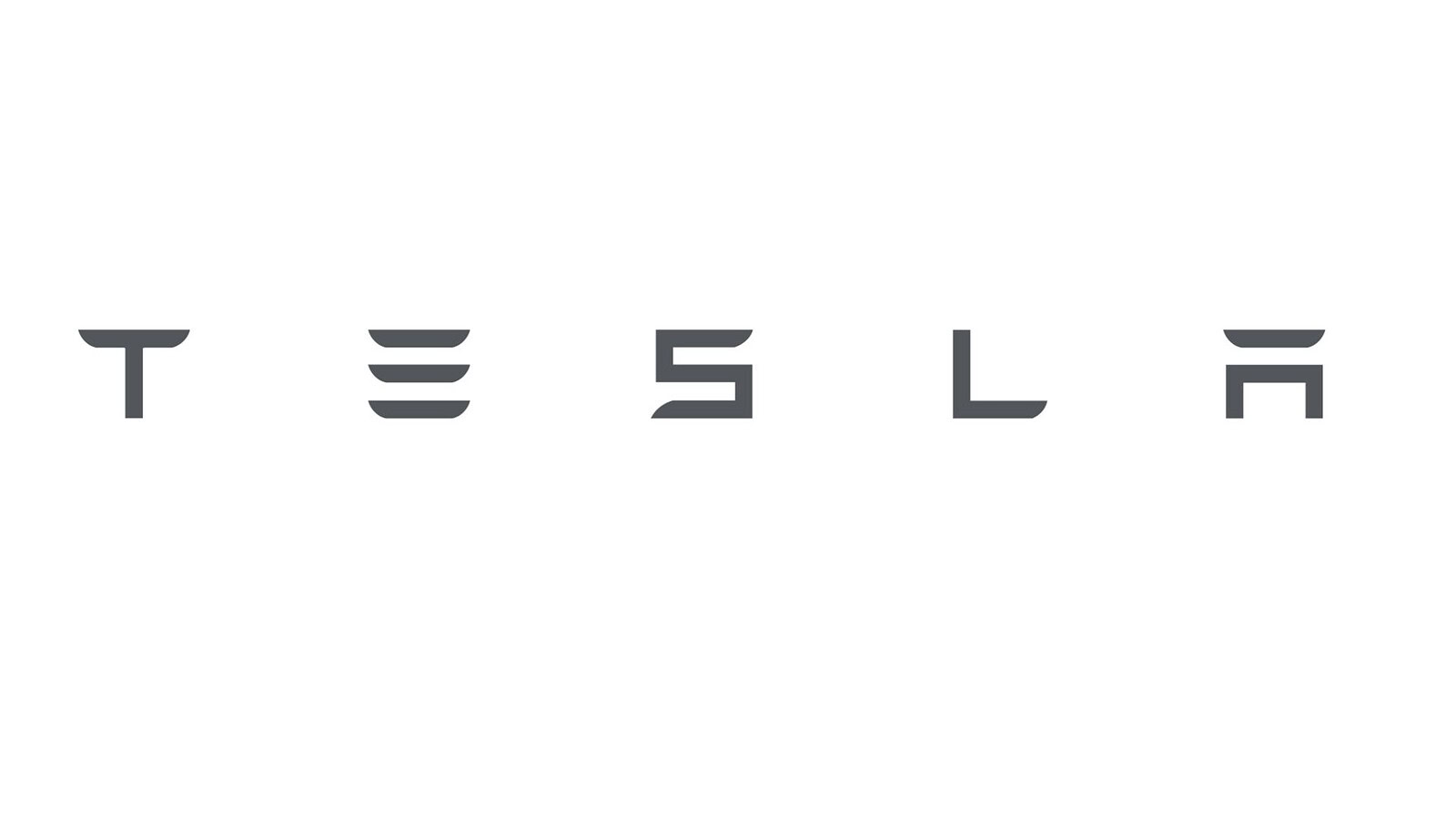 Tesla Power Your Summer: 32 tappe in Italia con la Guida Automatica