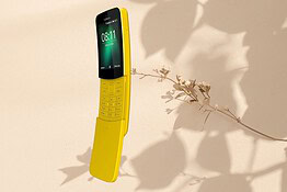 Nokia 8110, quanto vale davvero il Banana Phone che hai nel cassetto