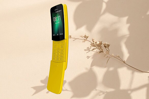 Nokia 8110, quanto vale davvero il Banana Phone che hai nel cassetto